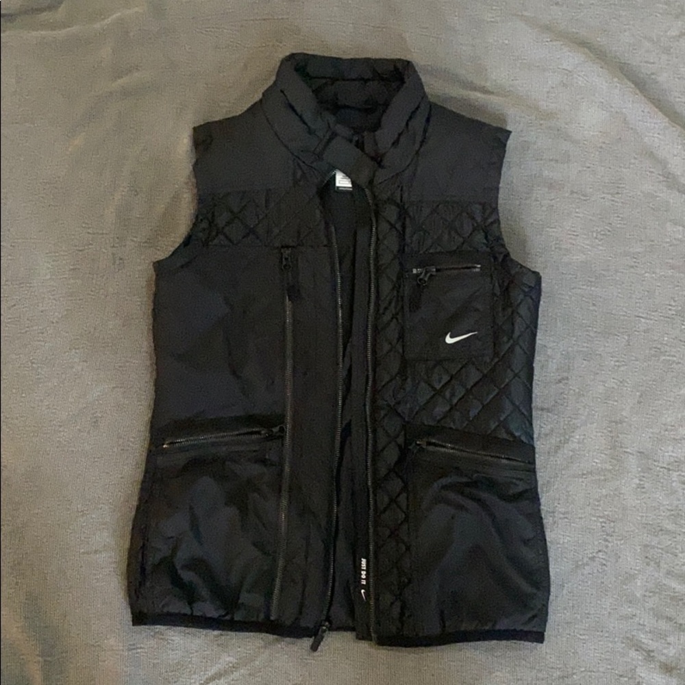 Nike running vest